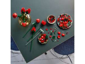 lego-icons---rozsacsokor-4